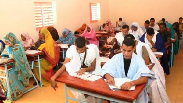 وزارة التربية تدعو إلى التقيد بمواعيد الامتحانات المعتمدة