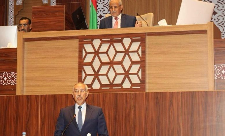 البرلمان يصادق على تعديل واستكمال النظام الأساسي لضباط الجيش والأفراد