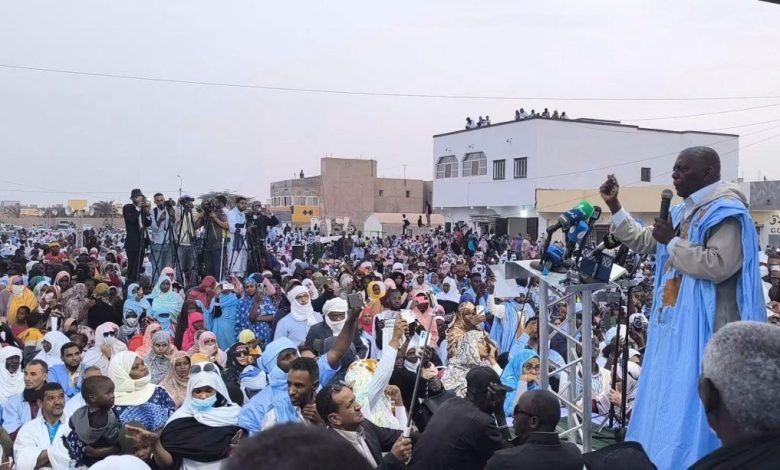 انواذيبو : المعارضة تنظم مهرجانًا جماهيريًا حاشدا