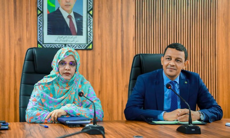 وزارتا التربية والتحول الرقمي تبحثان تطوير رقمنة الامتحانات الوطنية استعدادًا لاعتمادها تدريجيًا