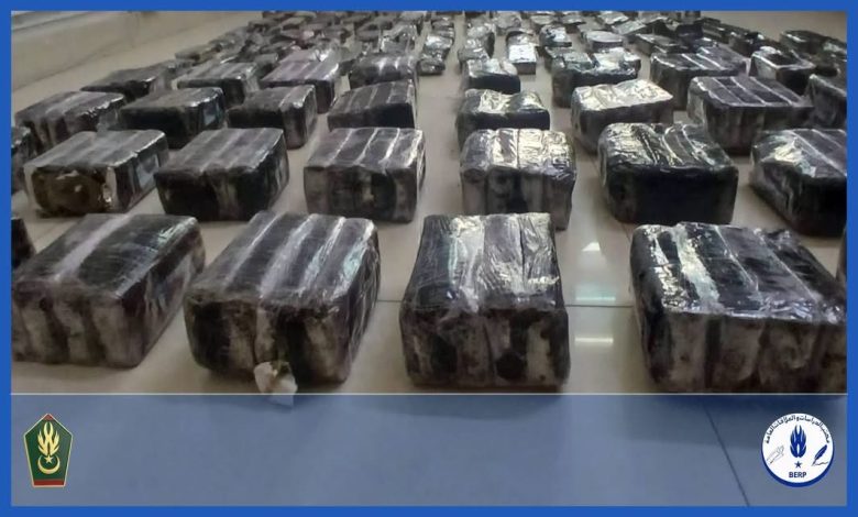 الدرك الوطني يطيح بشبكة لتهريب المخدرات ويضبط أكثر من 61 كلغ من المواد الخطرة