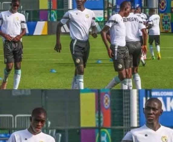 المنتخب السينغالي يثير السخرية في مونديال الاقل من 15 عاما